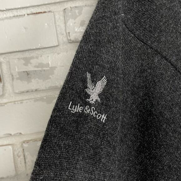 Vintage Lyle & Scott Men Lambs Wool Plaid Charcoal Grey Black Crew Neck Sweater - Picture 5 of 9